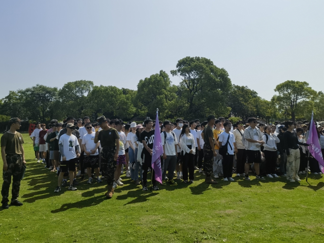 1_汗水浇灌希望田，劳动教育结硕果——关于开展劳动教育实践活动